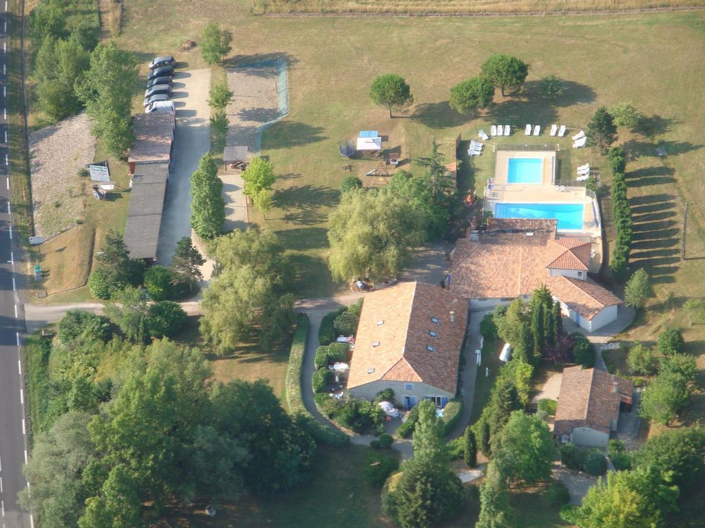 Villa La Grange du Cheval Blanc à Villeneuve-sur-Lot Chambre photo